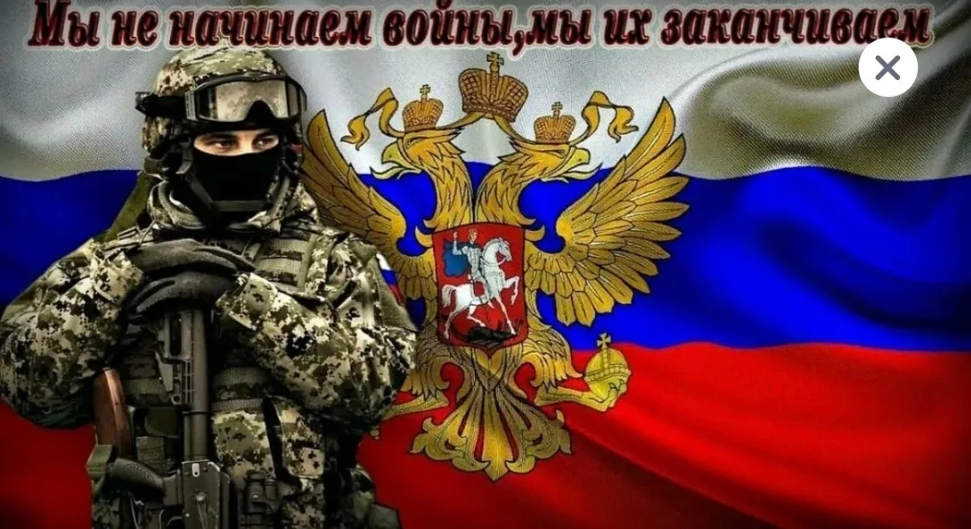 Александр Дудин принёс влажные салфетки и сети, Юлия Куклина передала сертификат на покупки для ребят.