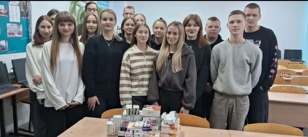 Суводский лесхоз-техникум привёз медикаменты; пост посвящён благодарности всем помогающим и содержит обращение о помощи в закупке спандбонда для сетей.