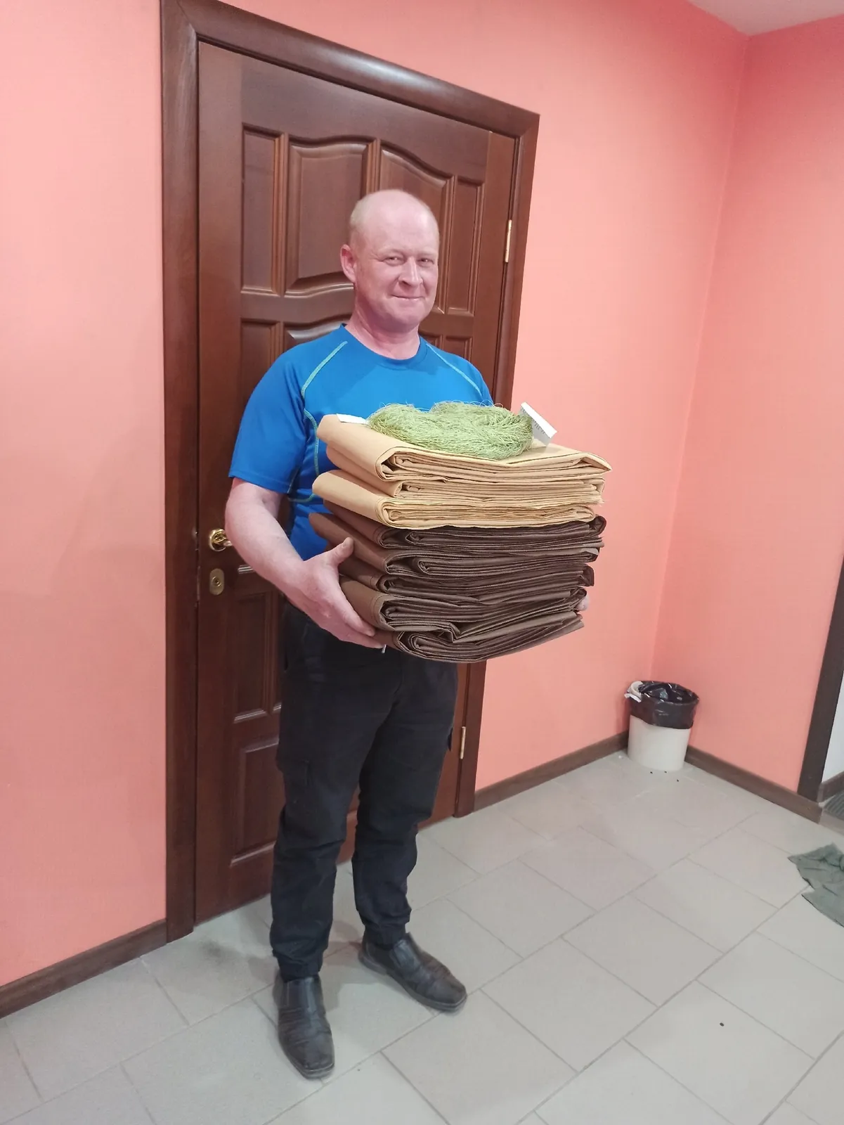 Поселение Борок и Воробьева Гора активно включились в помощь, спонсоры вовремя поставляют материалы для сетей.